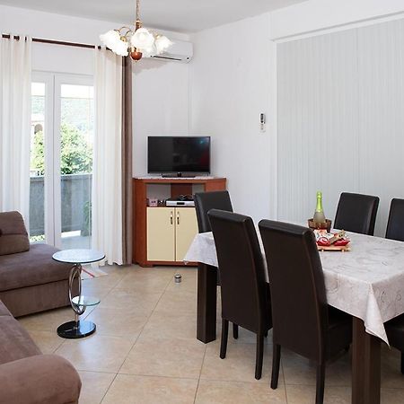 Apartman Mira I Denis Supetarska Draga Exterior foto