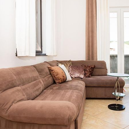 Apartman Mira I Denis Supetarska Draga Exterior foto