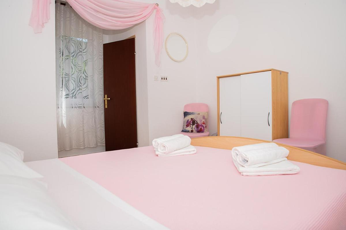 Apartman Mira I Denis Supetarska Draga Exterior foto