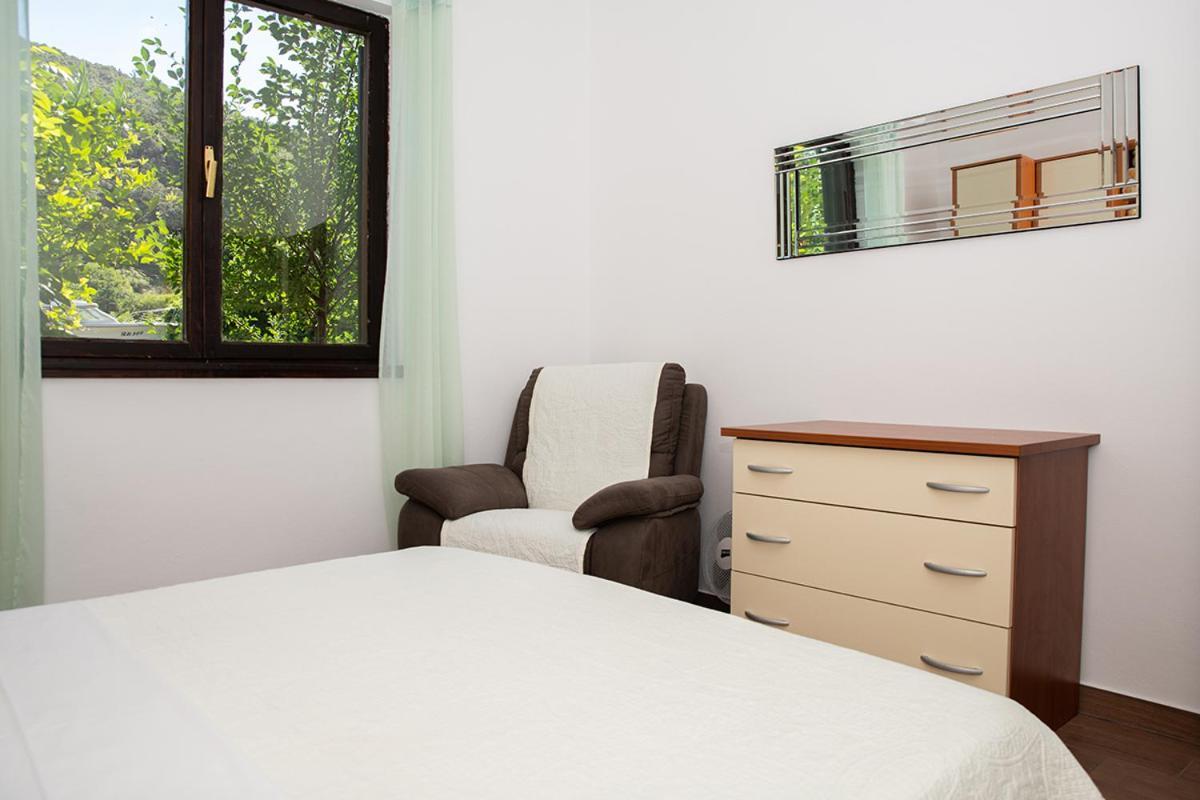 Apartman Mira I Denis Supetarska Draga Exterior foto